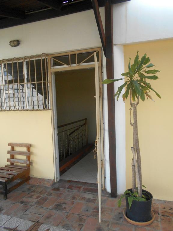 Hostal Condo-Parque Santo Domingo Exterior photo