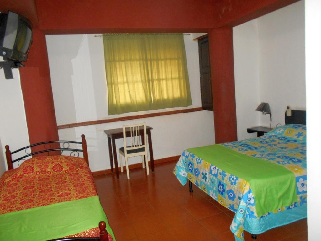 Hostal Condo-Parque Santo Domingo Exterior photo
